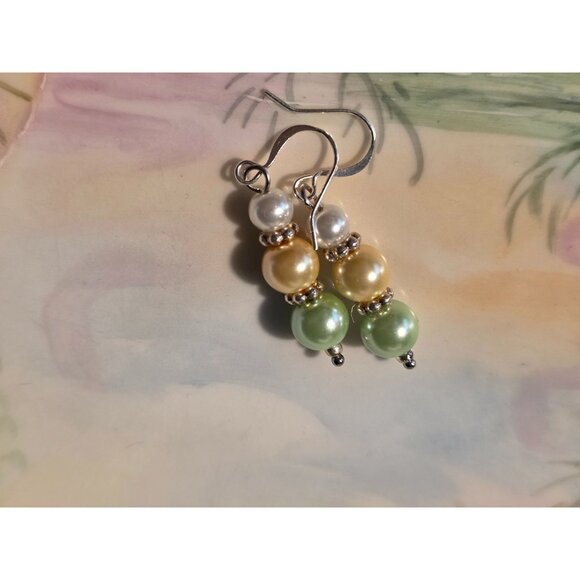 Handcrafted Faux Pearl Bead Drop Earrings Green & Yellow Silver Tone Hooks - Picture 1 of 2